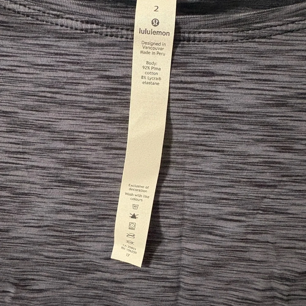 Women’s Lululemon Back in Action Long Sleeve - Size 2 - NWT - Picture 5 of 6